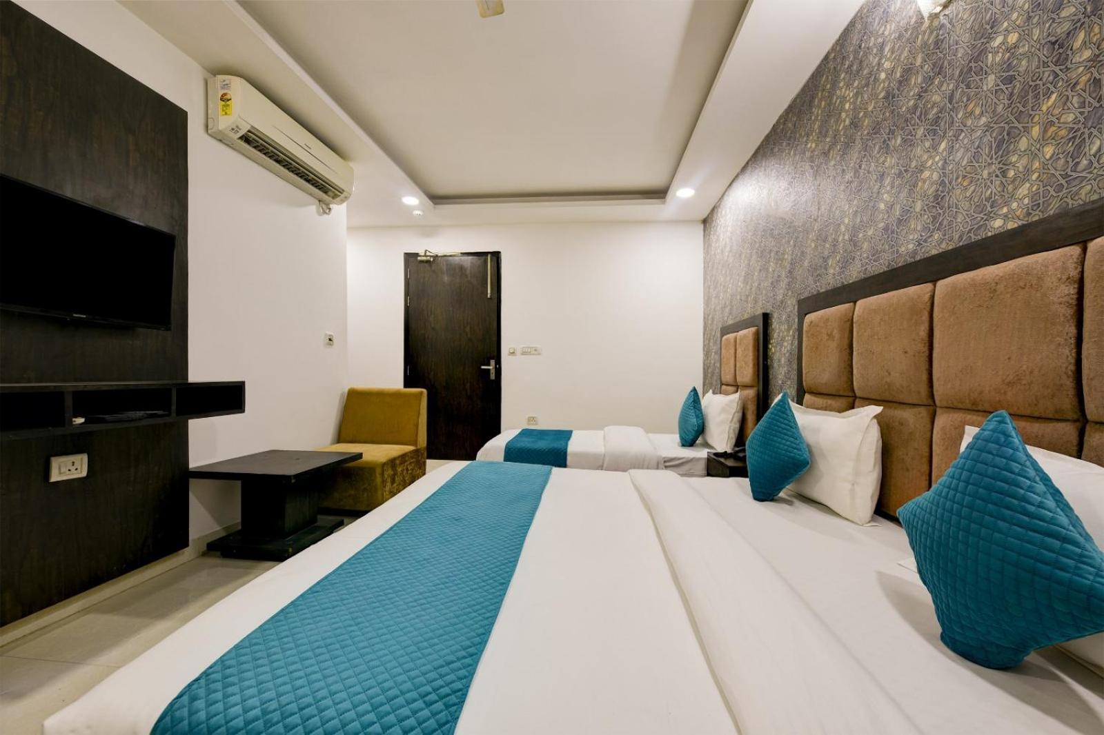 The Glory Suites Near Igi Airport New Delhi Exterior photo